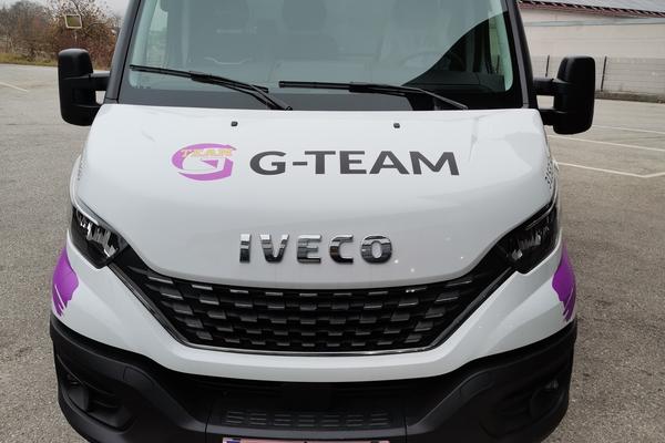 Fahrzeugauslieferung an Firma G-Team  