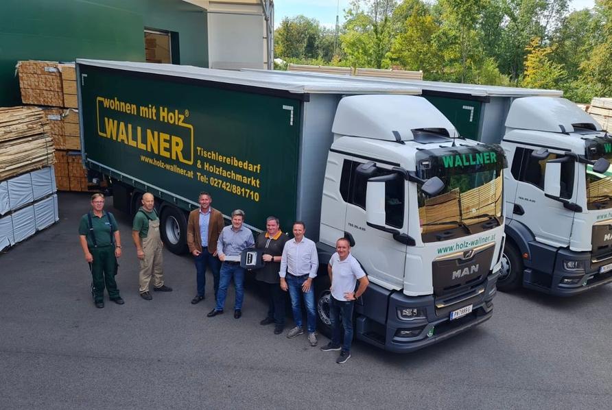 Fahrzeugübergabe Firma Holz Wallner aus St. Pölten